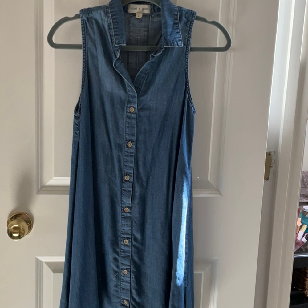 Cloth & Stone Chambray button down dress